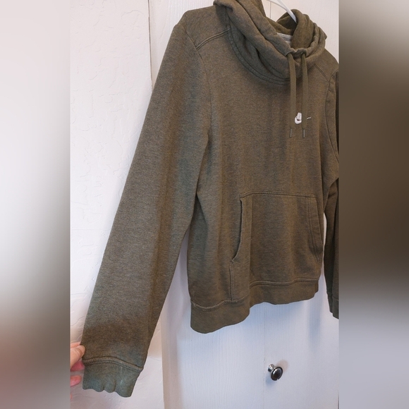 Nike Fleece Funnel Neck Sweatshirt Hoodie Size Medium Sportswear Comfy Athletic - Picture 3 of 10